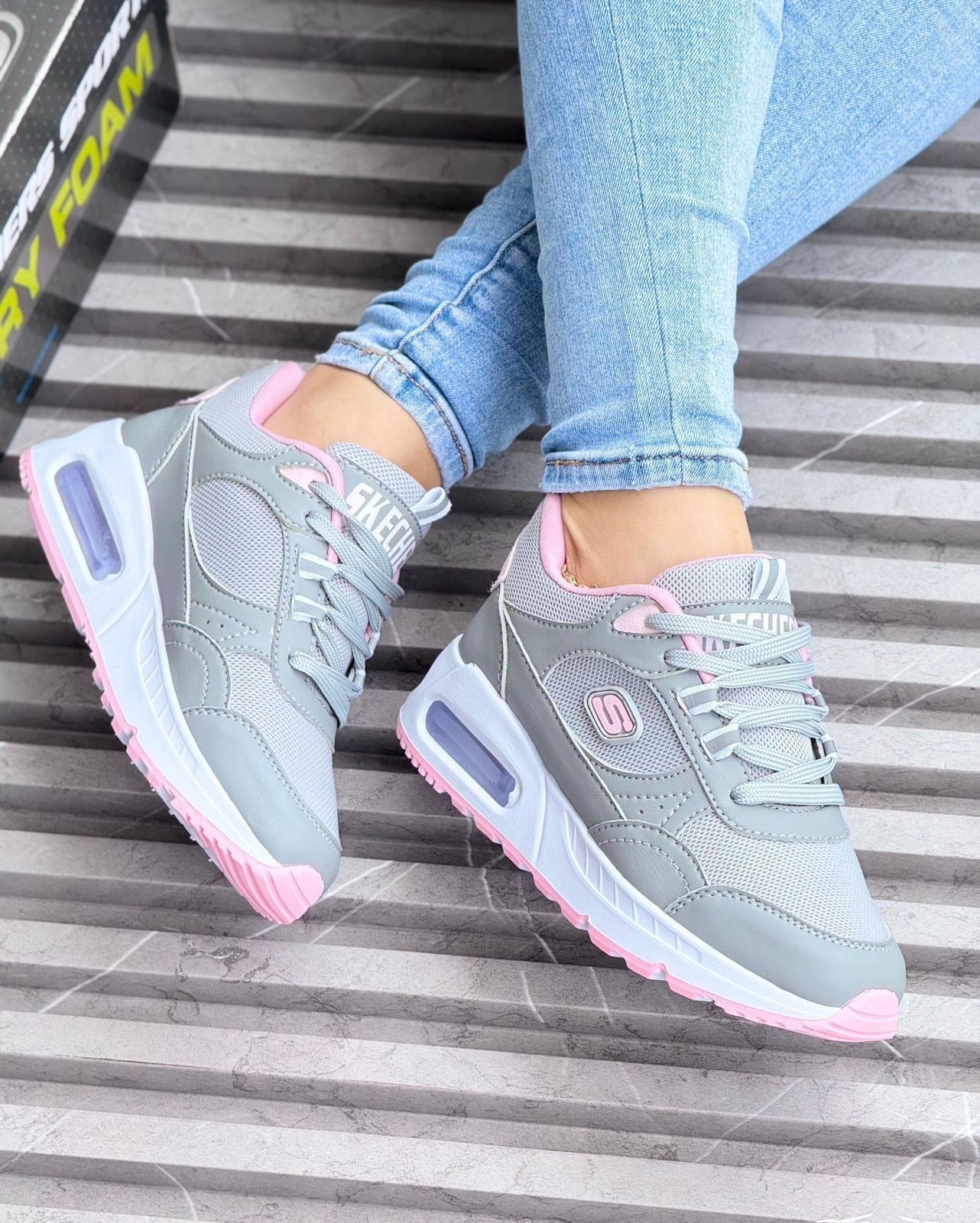 SKECHERS DEPORTIVO