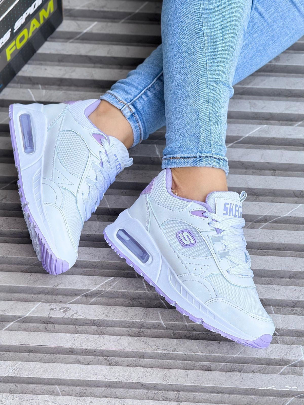SKECHERS DEPORTIVO